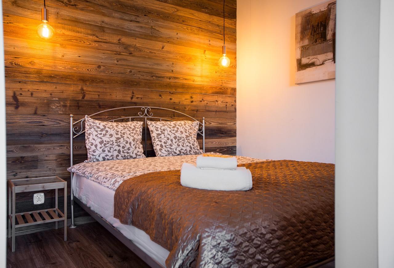 Way2Stay Apartment With Parking Thorn Exterior foto