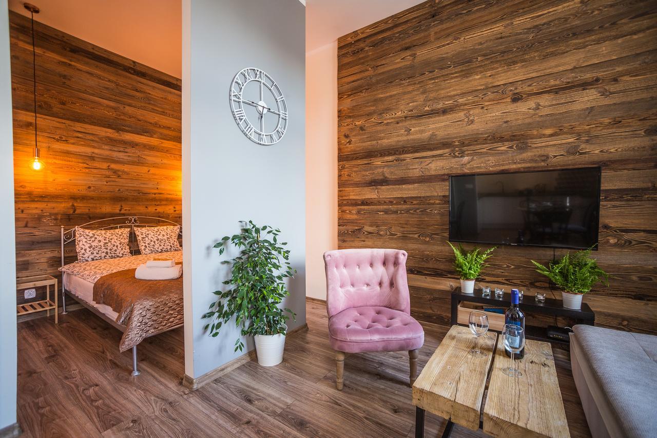 Way2Stay Apartment With Parking Thorn Exterior foto